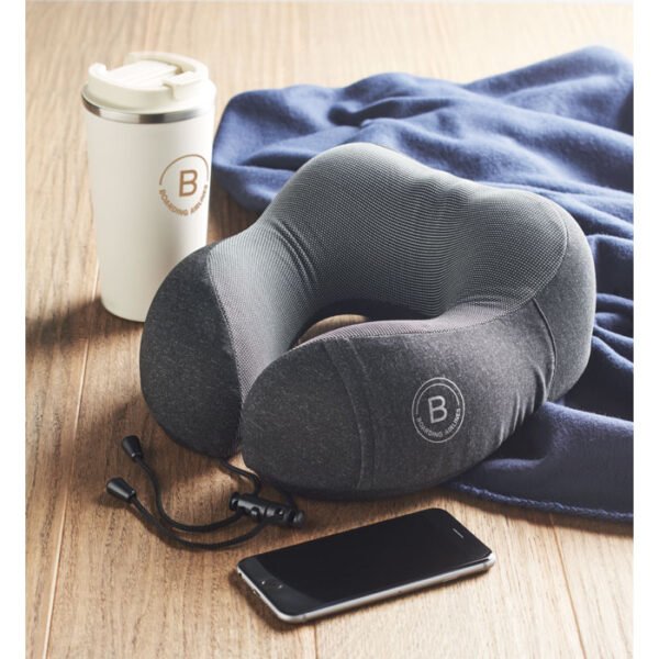 Almohada de viaje en RPET BANTAL - Imagen 3
